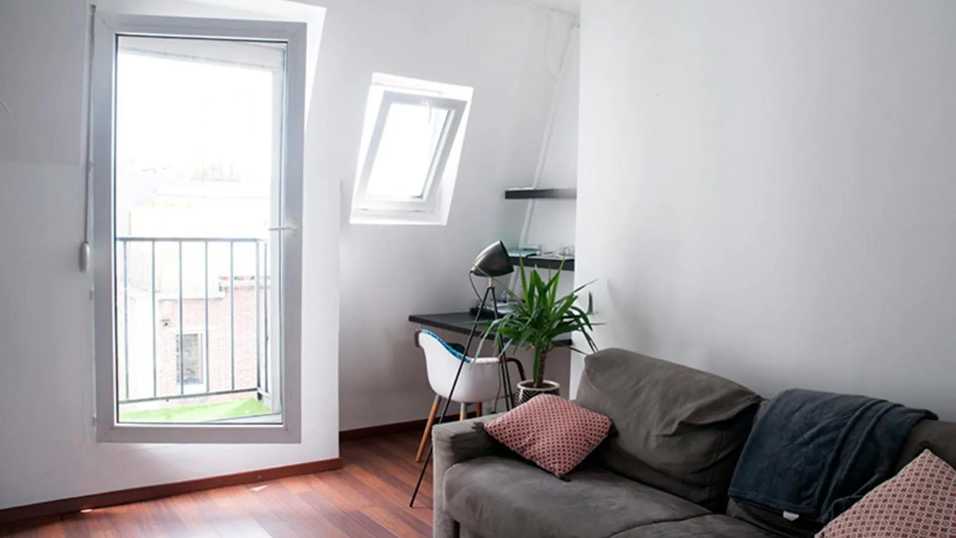 Apartment Charming Apt Near The Batignolles